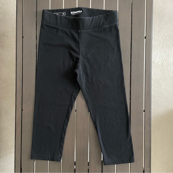 SONOMA GOODS FOR LIFE ACTIVEWEAR CAPRI LEGGINGS!! - Picture 2 of 9